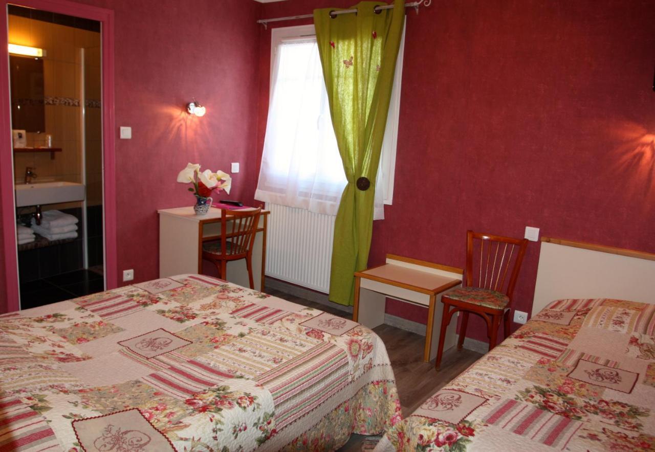 Hotel Restaurant Des Deux Vallees Entraygues-sur-Truyère الغرفة الصورة